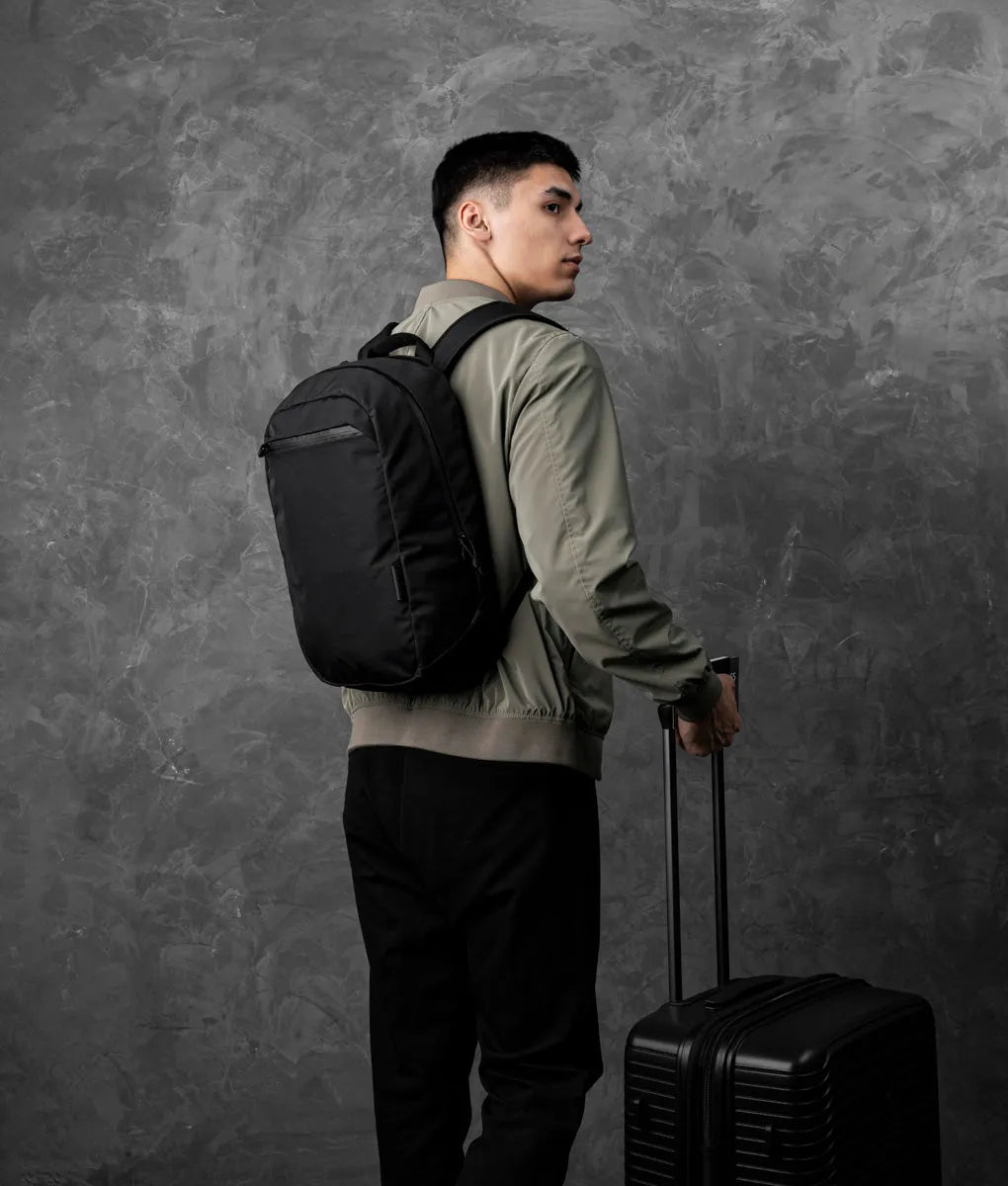 ALPAKA - Aero Pack Backpack (16L) 輕量化日常背包 Axoflux 210D 防撕裂尼龍布料