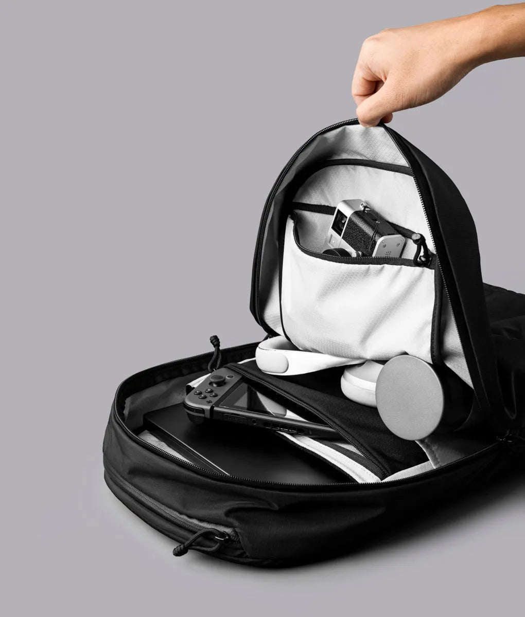 ALPAKA - Aero Pack Backpack (16L) 輕量化日常背包 Axoflux 210D 防撕裂尼龍布料